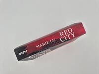 Außenansicht des Buches „Red City“