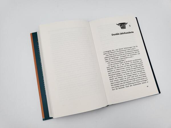 Innenansicht des Buches „Wie ich in den Fahrstuhl stieg und in der Antike landete“