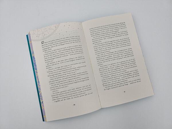 Außenansicht des Buches „Trust in Me“