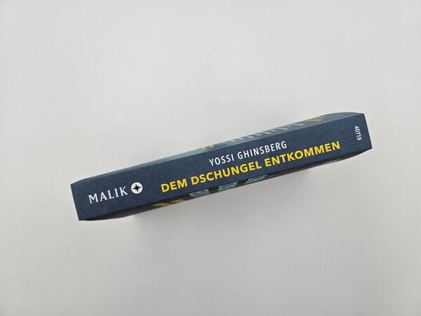 Außenansicht des Buches „Dem Dschungel entkommen“