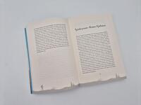 Außenansicht des Buches „Fühlt sich nach Leben an“