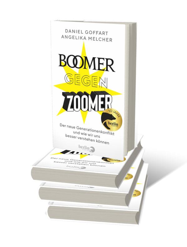 Bücherstapel des Buches „Boomer gegen Zoomer“