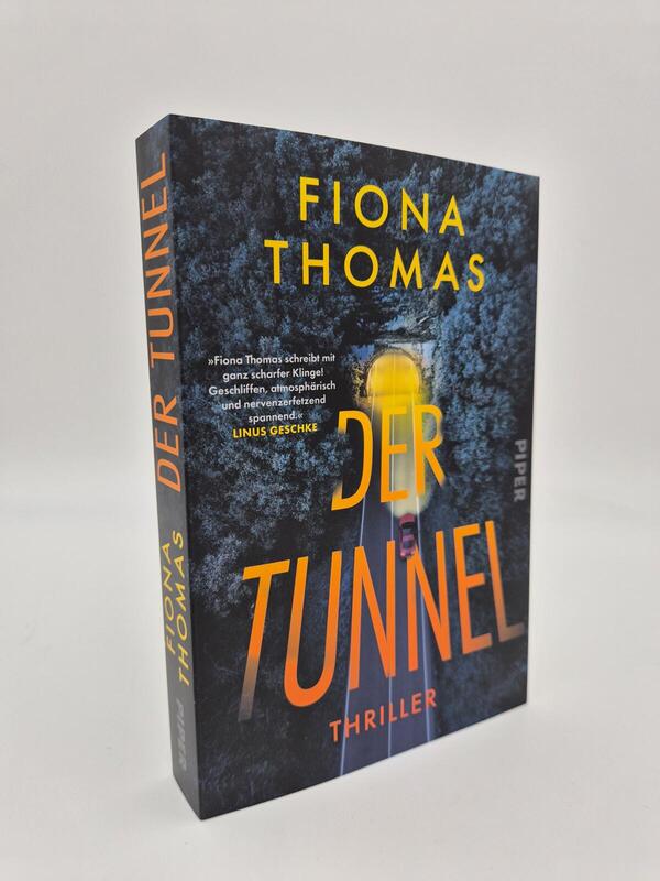 Außenansicht des Buches „Der Tunnel“