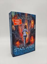 Innenansicht des Buches „Die Starfarer-Verschwörung“