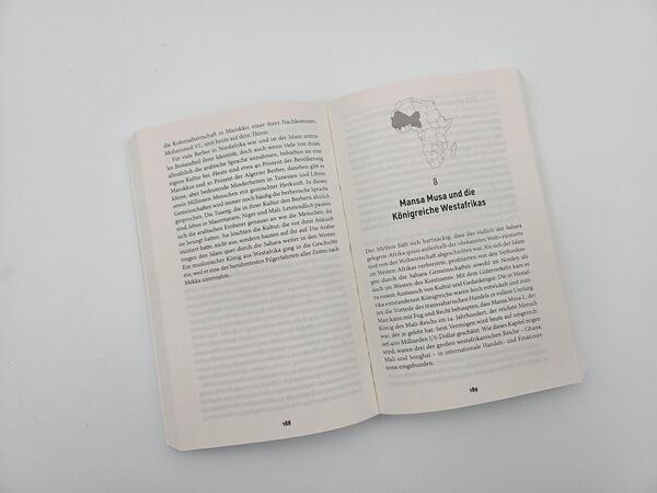 Außenansicht des Buches „Eine afrikanische Geschichte Afrikas“