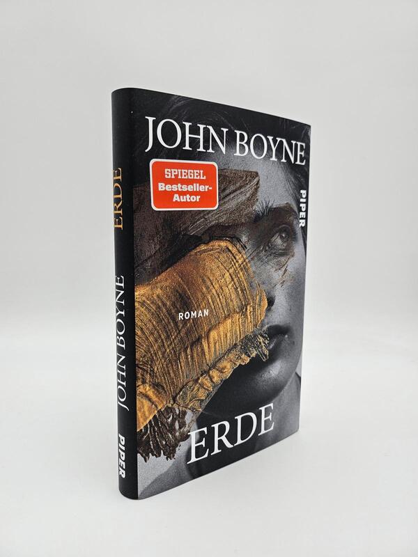 Außenansicht des Buches „Erde“