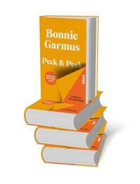 Bücherstapel des Buches „Peck & Peck (English Edition)“