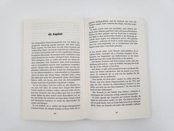 Innenansicht des Buches „Gefährliches Kreta“