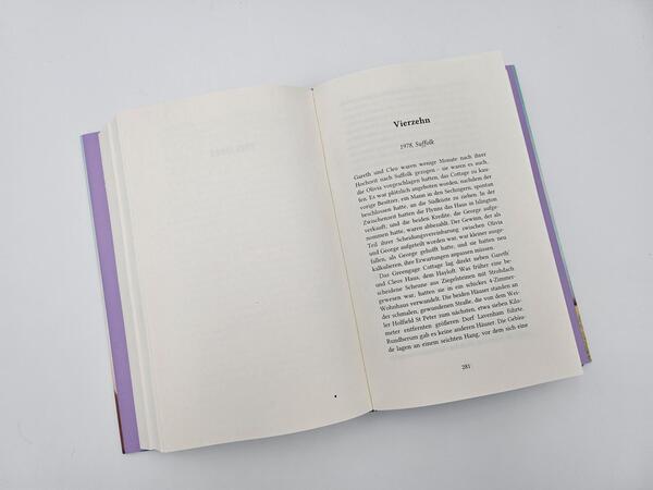 Außenansicht des Buches „Die andere Tochter“