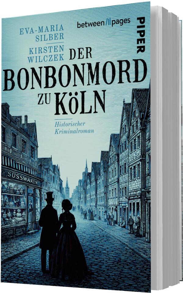 Das Buchcover zeigt eine historische Stadtansicht von Köln in gedämpften Blautönen. Im Vordergrund stehen zwei silhouettenhafte Figuren: eine Frau in einem langen Kleid und ein Mann mit Hut. Die Straßen sind gesäumt von alten Gebäuden mit charakteristischen Fenstern und einem Laden mit dem Schriftzug „Süßwaren“. Der Titel „DER BONBONMORD ZU KÖLN“ ist in großen, schwarzen Buchstaben in der Mitte platziert, während die Autoren „Eva-Maria Silber“ und „Kirsten Wilczek“ oben in kleinerer Schrift erscheinen. Unten steht „Historischer Kriminalroman“.