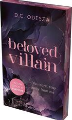 Beloved Villain – You can't stay away from me (English Edition) Das Buchcover zeigt eine faszinierende, abstrakte Gestaltung in dunklen Violett- und Blautönen, die mit sanften, geschwungenen Linien und organischen Formen unterlegt ist. Der Titel „beloved villain“ ist in eleganter, pinker Schrift zentriert platziert. Darüber steht der Autorenname „D.C. ODESZA“ in einer ebenfalls rosa Schriftart. Am unteren Rand befindet sich der Text „You can't stay away from me“ in einer schlichten, weißen Schrift. Zudem ist der Hinweis „ENGLISH EDITION BY everlove“ in einem runden, rosa Button integriert.