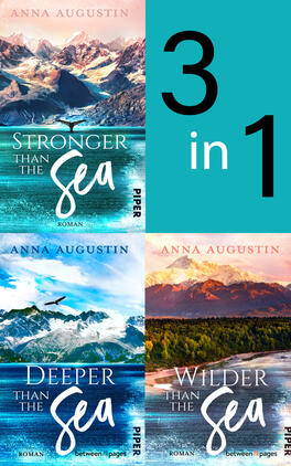 Bundle: Alaskan Coast Guards Das Buchcover zeigt eine dreiteilige Einbandcollage: links oben ein türkis-blaues Meer mit Bergen im Hintergrund und dem Titel „Stronger Than the Sea“, links unten stürmisches Blau mit fliegendem Vogel und „Deeper Than the Sea“, rechts eine rosé-orangen beleuchtete Berglandschaft über einem Fluss mit „Wilder Than the Sea“. Großes weißes, handschriftliches „Sea“-Schriftzug, Autorname Anna Augustin oben, rechts ein türkisfarbener Kasten mit „3 in 1“.