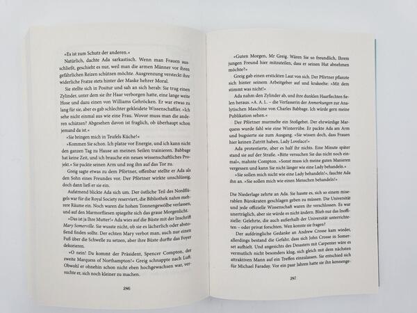Innenansicht des Buches „Die geniale Rebellin“