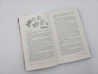 Außenansicht des Buches „Trust Me More“