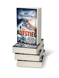 Bücherstapel des Buches „Der Aufstieg – In eisiger Höhe wartet der Tod“