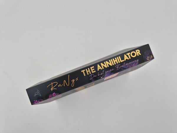 Außenansicht des Buches „The Annihilator – Du bist seine Bestimmung“