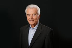 Claus Leitzmann