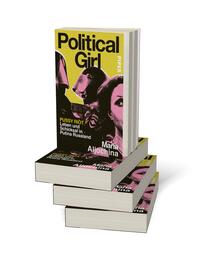 Bücherstapel des Buches „Political Girl“