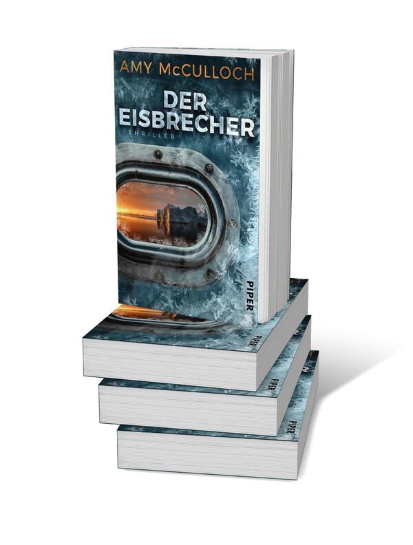 Bücherstapel des Buches „Der Eisbrecher“
