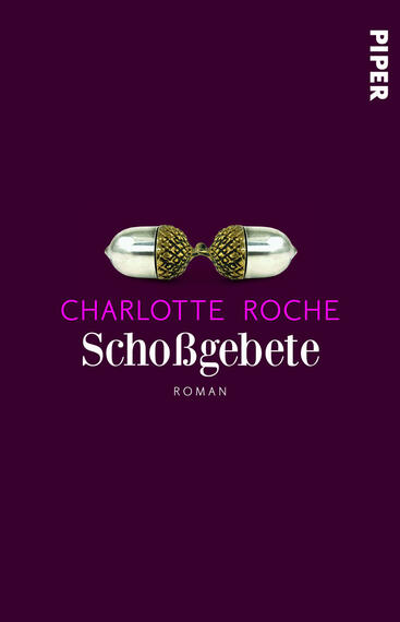 Das Buchcover zeigt einen tiefvioletten Hintergrund, auf dem eine stilisierte Abbildung eines Objekts in Form eines verzierten, gekrümmten Elements abgebildet ist, das an eine Kette erinnert. Darüber prangt der Name der Autorin „Charlotte Roche“ in auffälliger, pinkfarbener Schrift. Der Titel „Schoßgebete“ erscheint in eleganter, weißer Typografie darunter, gefolgt von dem Wort „Roman“ in kleinerer Schrift. Die Gestaltung vermittelt eine moderne, künstlerische Atmosphäre.