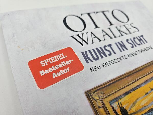 Außenansicht des Buches „Kunst in Sicht“