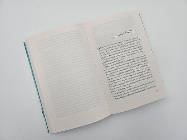 Innenansicht des Buches „Die Bibliothek der guten Taten“