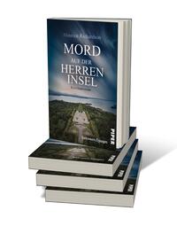 Bücherstapel des Buches „Mord auf der Herreninsel“