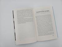 Außenansicht des Buches „The Impossible Journey“