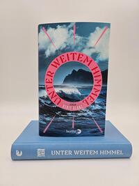 Außenansicht des Buches „Unter weitem Himmel“