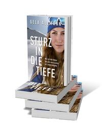 Bücherstapel des Buches „Sturz in die Tiefe“