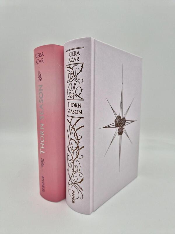 Außenansicht des Buches „Thorn Season“