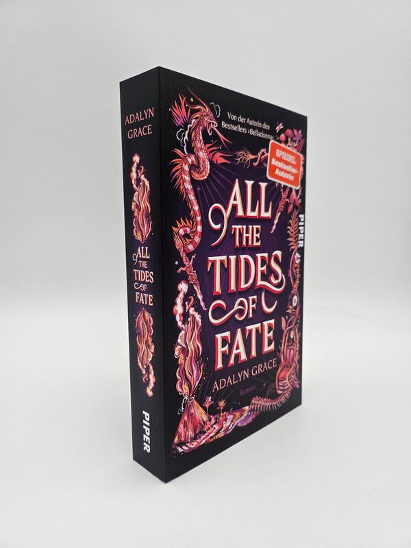 Außenansicht des Buches „All the Tides of Fate“