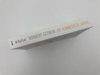 Innenansicht des Buches „Die kommenden Jahre“
