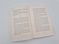 Außenansicht des Buches „His Cursed Crown“