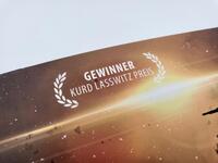 Innenansicht des Buches „Omni“