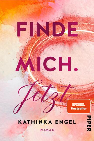 Das Buchcover zeigt einen farbenfrohen Hintergrund in sanften Wasserfarben, die in Orange- und Rosatönen dominieren. Im Zentrum steht der Titel „Finde mich. Jetzt“ in kräftigem Violett, wobei das Wort „Jetzt“ in einer verspielten, geschwungenen Schriftart gestaltet ist. Unterhalb des Titels ist der Autorenname „Kathinka Engel“ in schlichterer Schrift, während sich in der oberen Ecke ein Aufkleber mit der Aufschrift „SPIEGEL Bestseller“ befindet. Die Gesamtatmosphäre des Covers vermittelt eine einladende und inspirierende Stimmung.