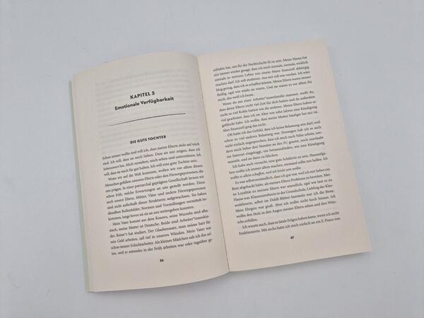 Außenansicht des Buches „Good Girl Exit“