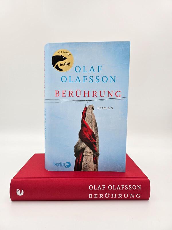 Außenansicht des Buches „Berührung“