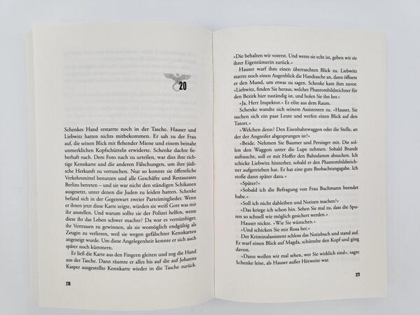 Innenansicht des Buches „Verdunkelung“
