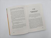 Außenansicht des Buches „Als ich gegen Stalin im Armdrücken gewann“
