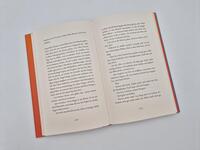 Außenansicht des Buches „Trost“