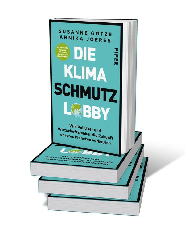 Bücherstapel des Buches „Die Klimaschmutzlobby“