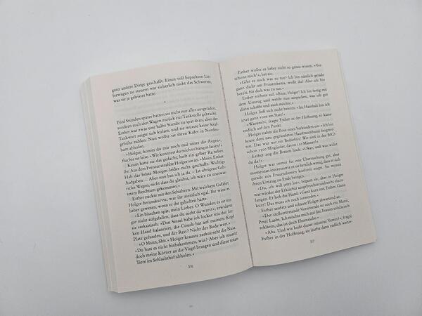 Außenansicht des Buches „Zwischen Zuversicht und Leben“