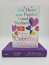 Außenansicht des Buches „Ein Herz aus Papier und Sternen“