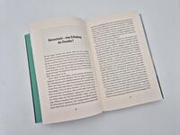 Außenansicht des Buches „Bakterien – die heimlichen Helden“