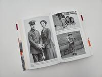 Innenansicht des Buches „Die Frauen der Familie Feuchtwanger“
