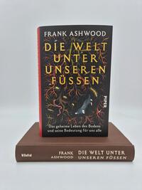 Außenansicht des Buches „Die Welt unter unseren Füßen“
