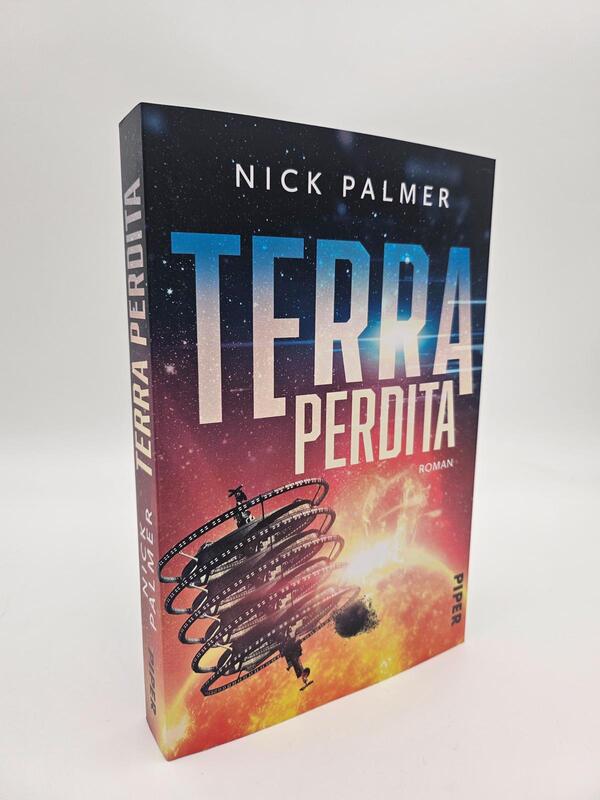 Außenansicht des Buches „Terra Perdita“