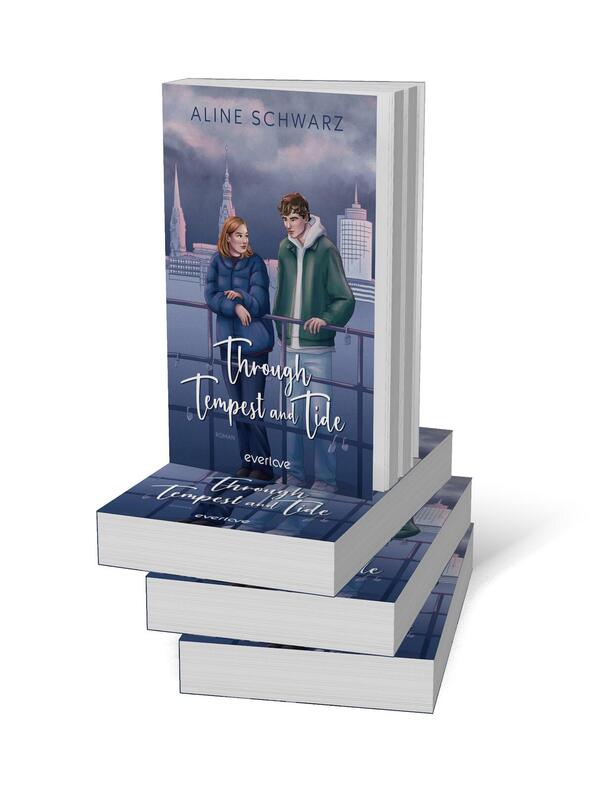 Bücherstapel des Buches „Through Tempest and Tide“