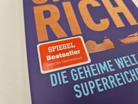 Außenansicht des Buches „Crazy Rich“